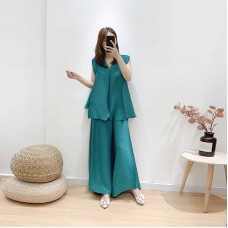 Summer New Temperament Women Loose Casual Pleated Sleeveless Vest Loose Wide Leg Pants Sets Female Fashion Summer New Temperament Women Loose Casual Pleated Sleeveless Vest Loose Wide Leg Pants Sets Female Fashion