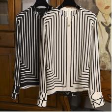Simple Geometric Stripe Print Silk Crew Neck Long Sleeve Top Simple Geometric Stripe Print Silk Crew Neck Long Sleeve Top