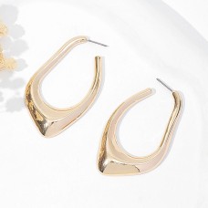 Irregular hollow alloy, personalized and trendy design, light luxury, versatile for daily use
