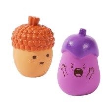 Latex grinding teeth makes a sound surprised by the small eggplant purple not falling pine nut toy