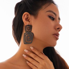 Irregular and exaggerated square spiral earrings with personalized metallic iron drip oil earrings
