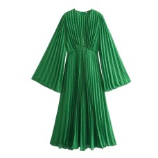 New women's solid color pullover round neck long sleeved dress with A-line pleats and waist cinching long skirt
