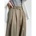 Hanging loose wide leg pants
