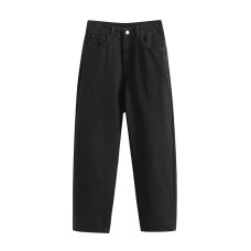 Casual and versatile straight leg denim pants for women