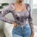 Square collar floral long sleeved crop top with exposed navel print for slim fit