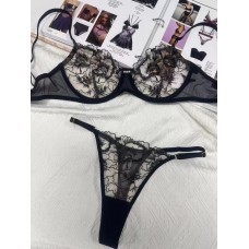 Sexy Lace Underwear Ultra-thin Transparent Heavy Embroidery Tulle Anti-Drop Bra Set Sexy Lace Underwear Ultra-thin Transparent Heavy Embroidery Tulle Anti-Drop Bra Set