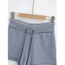 Striped Belt and Elastic Waistband Short Pants
