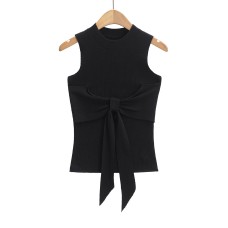 Elastic Fitted Round Neck Sleeveless Knit Crop Top Elastic Fitted Round Neck Sleeveless Knit Crop Top