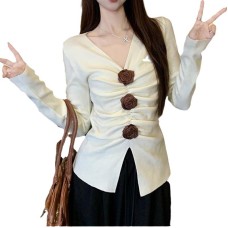 V-neck pleated three-dimensional flower top