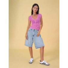 Loose and non elastic denim shorts for women