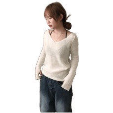 Spring Sweet Style Solid Color Versatile V-Neck Breathable Knitted Top Slimming and Whitening Long Sleeve Top