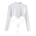 Tailored back strap exposed navel long sleeved t-shirt