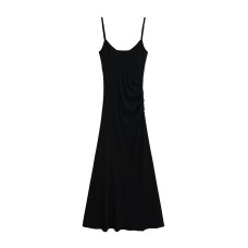 Slim fit hip hugging suspender dress