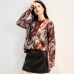 Retro Irregular Stripe Knitwear for Women, Casual Loose Fit, Mature Style, Comfortable Top