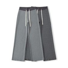 Splicing drawstring sweatpants Splicing drawstring sweatpants