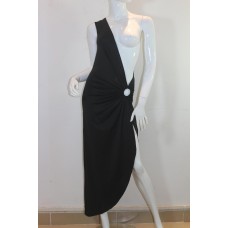 Single shoulder hanging neck elegant and sexy mid length dress