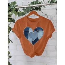 Short sleeved women's t-shirt denim heart print