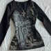 Black printed T retro V long sleeved waist slimming top Black printed T retro V long sleeved waist slimming top