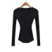 Slim fit and slimming V-neck top