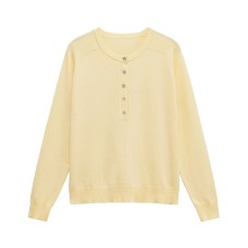 Simple long sleeved knitted fabric