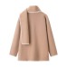 Commuting style elegant scarf with fur coat