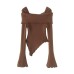 Slim fit flower shoulder long sleeved top