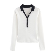 Double sided knitted top with contrasting colors