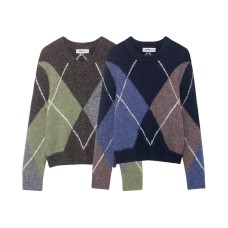 Simple diamond patterned knitted sweater Simple diamond patterned knitted sweater