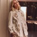 Collar loose long sleeved top