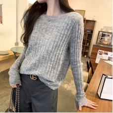 Knitted Long Sleeve Top for Women Loose Fit, Casual Slimming and Elegant Design