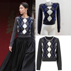 Correct Version! SP Home Jung Soo-yeon Style Pad Shoulder Rhinestone Quilted Knit Top for Women