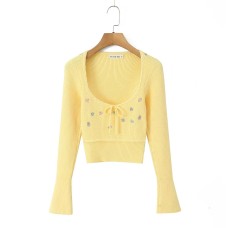 Embroidered flower long sleeved top