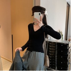 Sensual Unique Padded V-Neck Long Sleeve T-Shirt