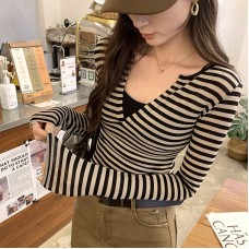 Stylish Color-Blocking Stripe V-Neck Long Sleeve Inner Top