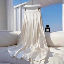 Slim fit long skirt