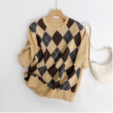 Style Loose Diamond Pattern Short Sleeve Knit Top Style Loose Diamond Pattern Short Sleeve Knit Top