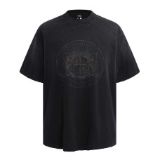 Statue print spray painted washed short sleeved shirt