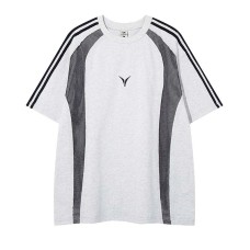 Irregular arc contrasting short sleeves embroidered with letters Irregular arc contrasting short sleeves embroidered with letters