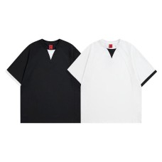 Fake two short sleeved T-shirts