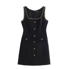 Versatile contrasting lace sleeveless dress