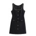 Versatile contrasting lace sleeveless dress