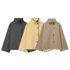 Casual high neck long sleeved jacket