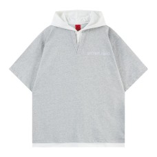 Fake two V-neck hooded short sleeves Fake two V-neck hooded short sleeves