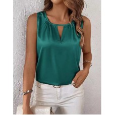 Hollow out sleeveless top Hollow out sleeveless top