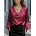 V-neck long sleeved loose top