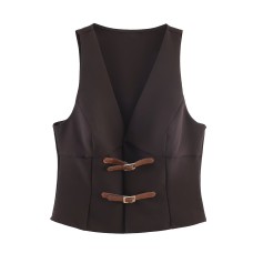 Versatile loop embellished top