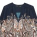 Retro contrasting color design loose top
