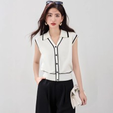 Flip Collar Knit Top for Women, Fashionable and Slimming Unique Upperwear Flip Collar Knit Top for Women, Fashionable and Slimming Unique Upperwear