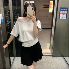 One-Shoulder Fitted Short Sleeve T-Shirt