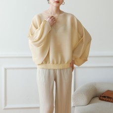Clothing  Lifestyle Casual Loose Fit Designer Pleated Top with High-End Crease Details